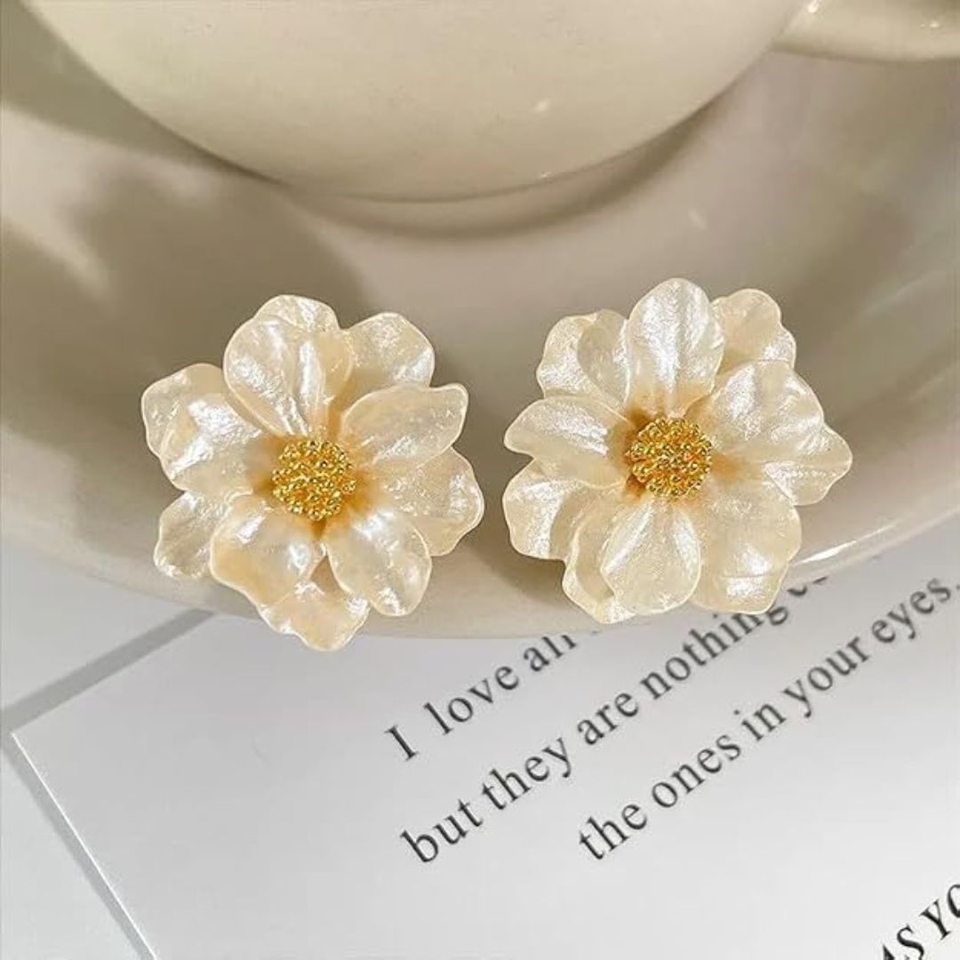 Pearl Flower Stud Earrings | Gold-Center Floral Earrings