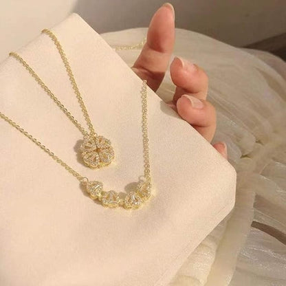 2-in-1 Dual Styling Magnetic Clover Pendant Necklace